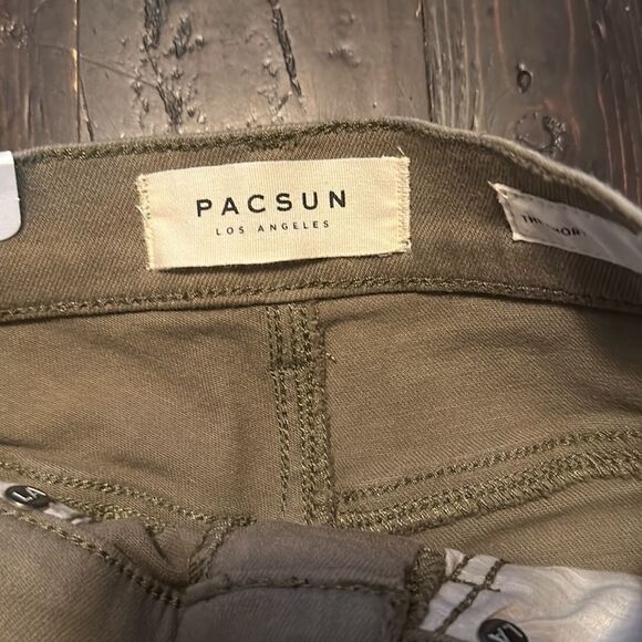 NWT-PACSUN SHORTS - Picture 2 of 6